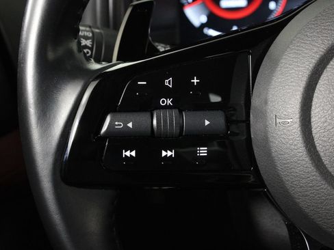Certified 2025 Nissan Z Performance w/ Floor Mat Package RWD image 26