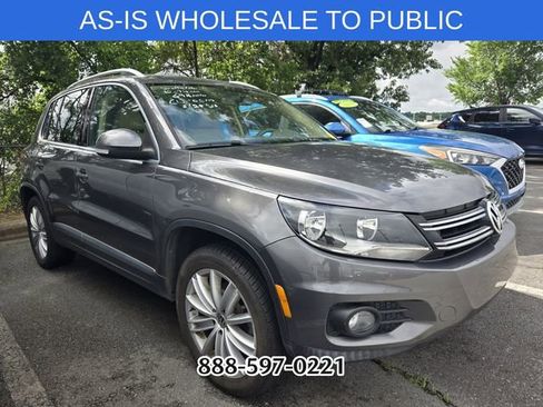 Used 2012 Volkswagen Tiguan S FWD image 10