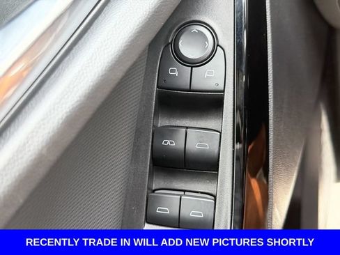 Used 2025 Chevrolet Equinox LT w/ Safety and Technology Package FWD image 34