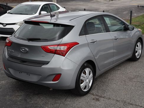 Used 2016 Hyundai Elantra GT FWD image 15
