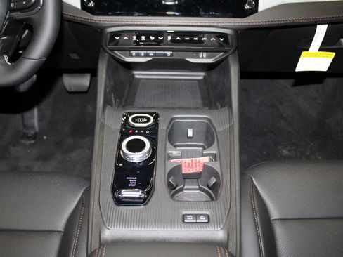 New 2026 Jeep Cherokee Limited AWD/4WD image 22