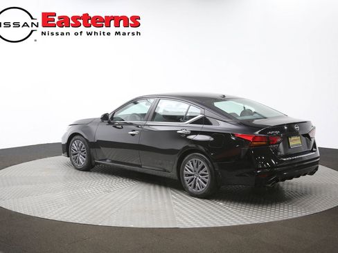 Used 2023 Nissan Altima 2.5 SV w/ SV Premium Package FWD image 66