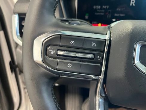 Used 2026 GMC Terrain Elevation w/ Elevation Premium Package FWD image 26