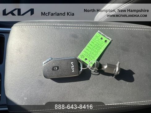 Used 2022 Kia Sorento S image 31