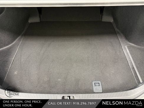Used 2025 Toyota Camry SE w/ Convenience Package FWD image 47