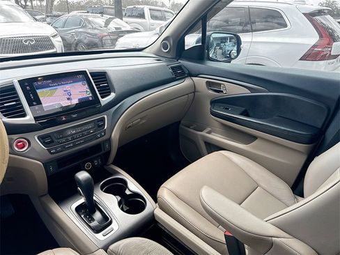 Used 2019 Honda Ridgeline RTL-T image 25