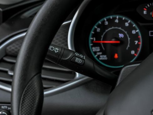 Used 2023 Chevrolet Malibu LS FWD image 21