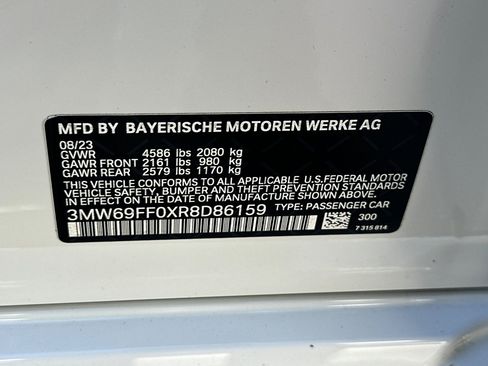 Used 2024 BMW 330i Sedan w/ Premium Package RWD image 27