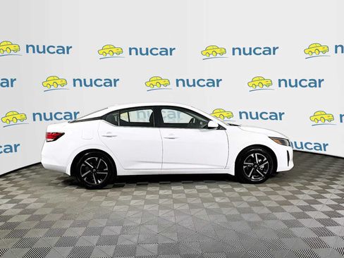 Used 2025 Nissan Sentra SV FWD image 8