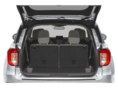 Used 2024 Ford Explorer Platinum w/ Technology Package image 11