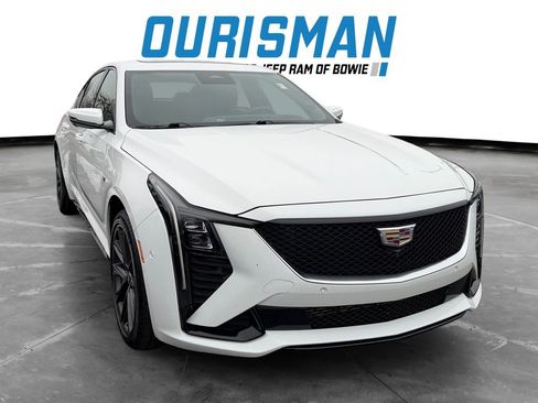 Used 2025 Cadillac CT5 Sport image 1