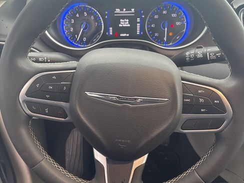 Used 2024 Chrysler Voyager LX image 27