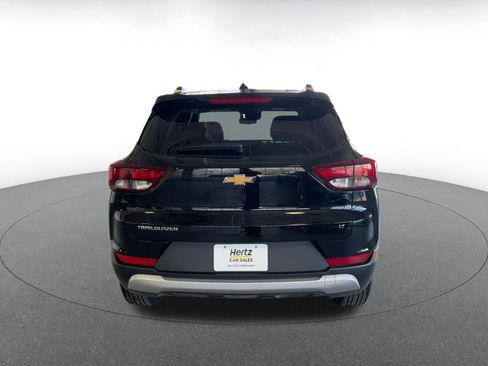 Used 2025 Chevrolet TrailBlazer LT image 16