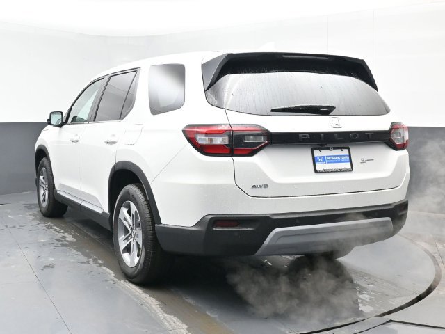 Used 2025 Honda Pilot EX-L image 12