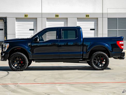 Used 2021 Ford F150 Lariat w/ Equipment Group 502A High image 5