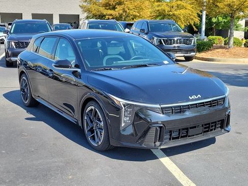 New 2026 Kia K4 GT-Line Turbo FWD image 3