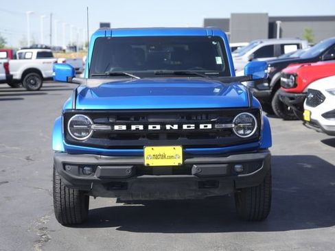 Used 2023 Ford Bronco Outer Banks image 3