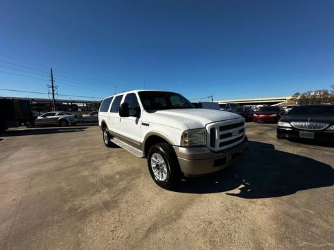 Used 2005 Ford Excursion Eddie Bauer image 78