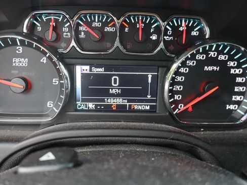 Used 2015 Chevrolet Suburban LTZ AWD/4WD image 3