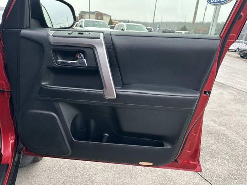 Used 2019 Toyota 4Runner SR5 image 14