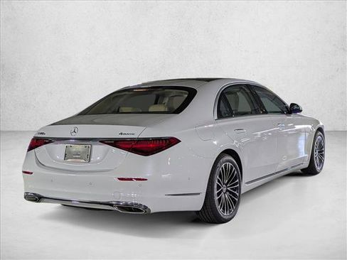 New 2026 Mercedes-Benz S 580e 4MATIC Sedan image 2
