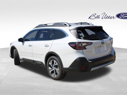 Used 2022 Subaru Outback Touring image 7