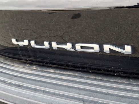 Used 2022 GMC Yukon SLT w/ SLT Luxury Package image 33