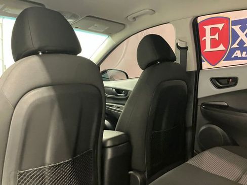 Used 2020 Hyundai Kona SE image 38