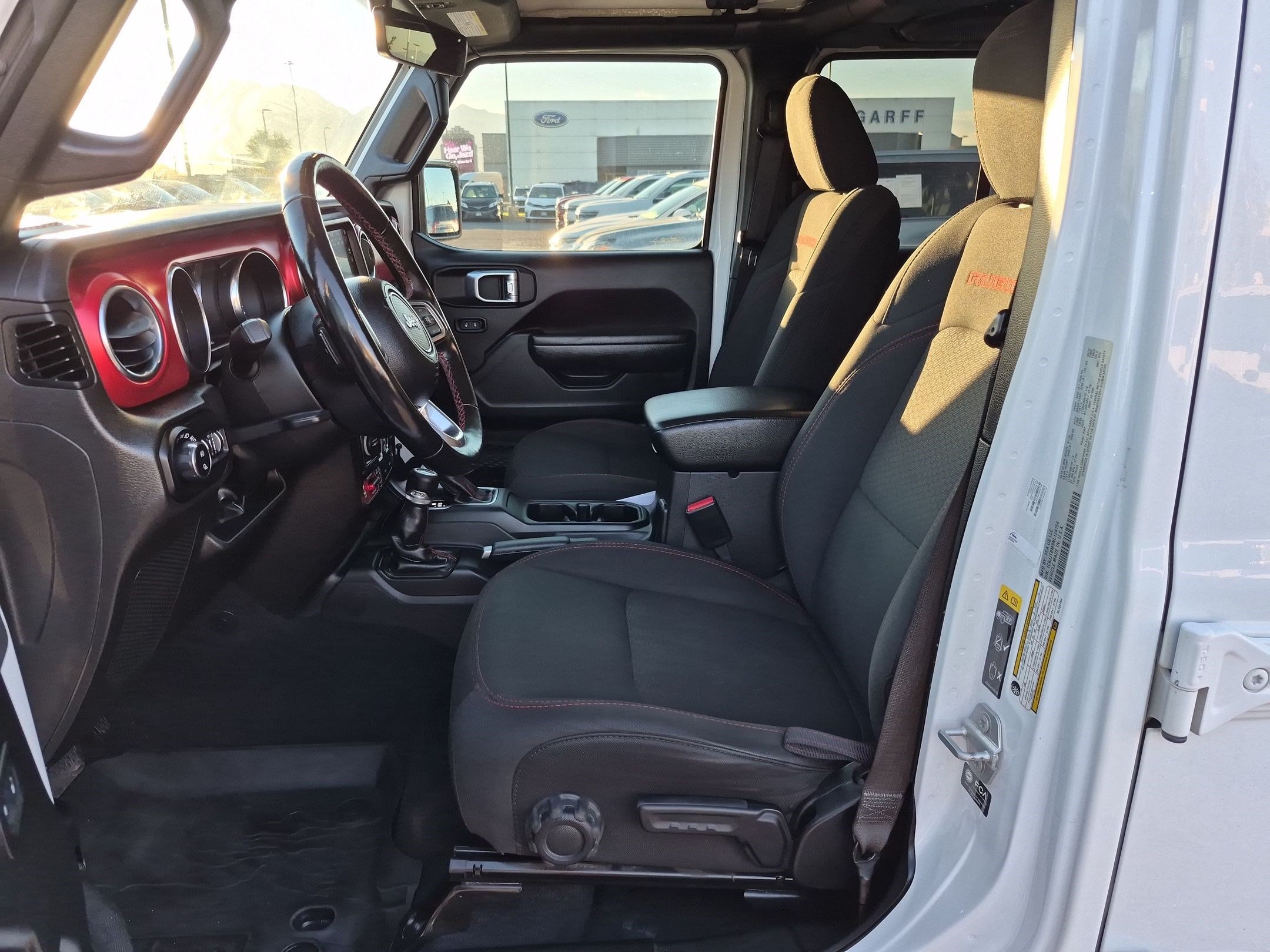Used 2022 Jeep Gladiator Rubicon w/ LED Lighting Group AWD/4WD image 18