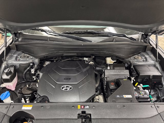 Used 2023 Hyundai Palisade Limited w/ Cargo Package AWD/4WD image 21