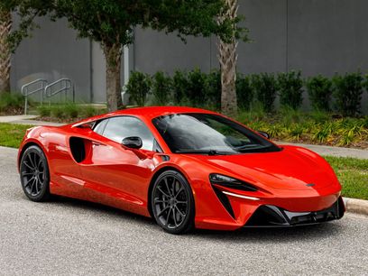 New 2026 McLaren Artura