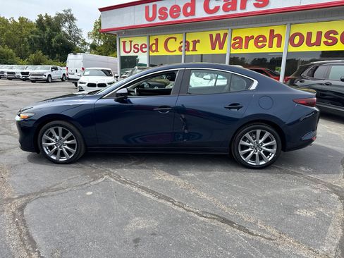 Used 2024 MAZDA MAZDA3 s image 3