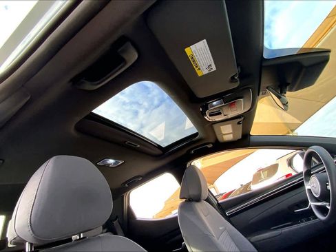 Used 2024 Hyundai Santa Cruz SEL w/ Activity Package image 13