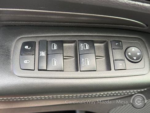 Used 2021 Dodge Durango SXT image 18