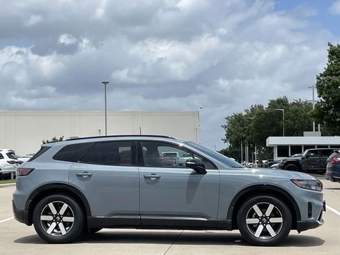 Used 2025 Honda Prologue Touring image 3