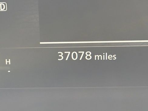 Used 2023 Nissan Rogue Platinum w/ Platinum Premium Package image 20