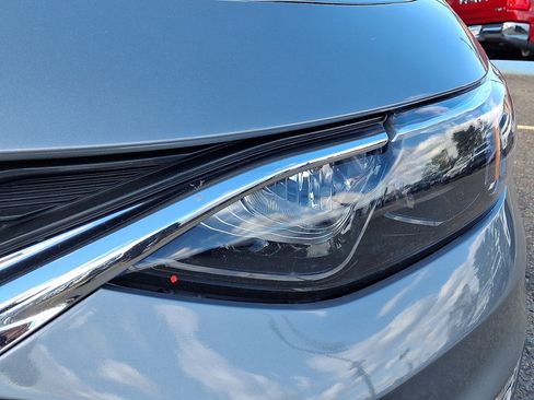 Used 2023 Chevrolet Malibu LT FWD image 8