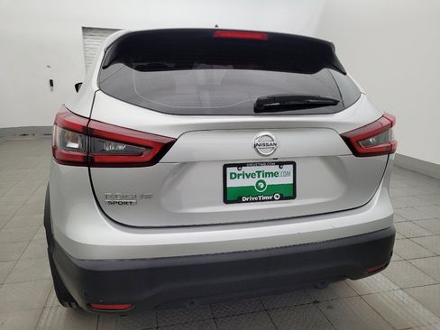 Used 2021 Nissan Rogue Sport S FWD image 6