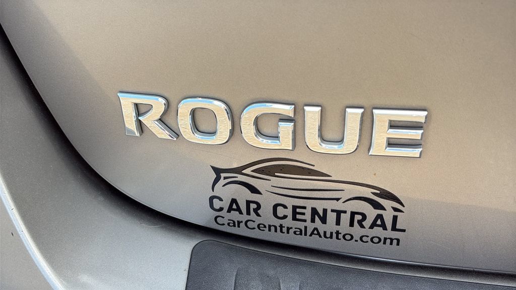 Used 2011 Nissan Rogue S AWD/4WD image 27