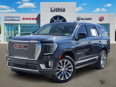 Used 2022 GMC Yukon Denali w/ Denali Premium Package AWD/4WD image 1