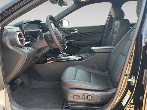 New 2026 Chevrolet Trax RS w/ Driver Confidence Package FWD image 10
