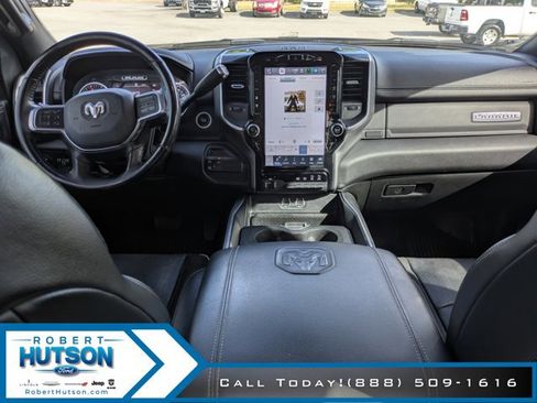 Used 2022 RAM 2500 Laramie w/ Night Edition image 17