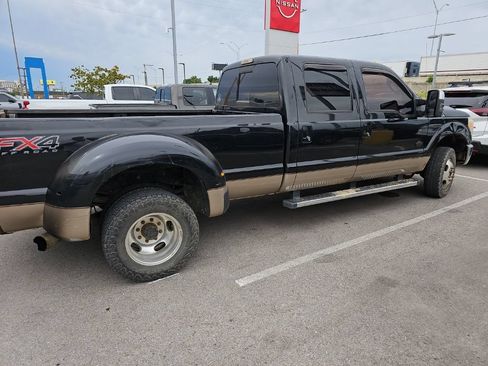 Used 2013 Ford F350 King Ranch w/ King Ranch w/Chrome Pkg AWD/4WD image 4