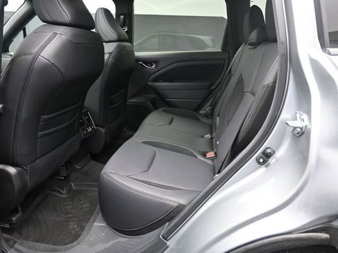New 2026 Subaru Forester Touring AWD/4WD image 21