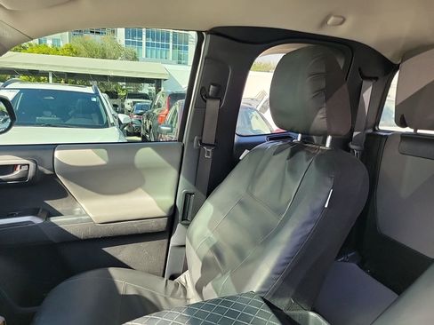 Used 2021 Toyota Tacoma SR5 image 25