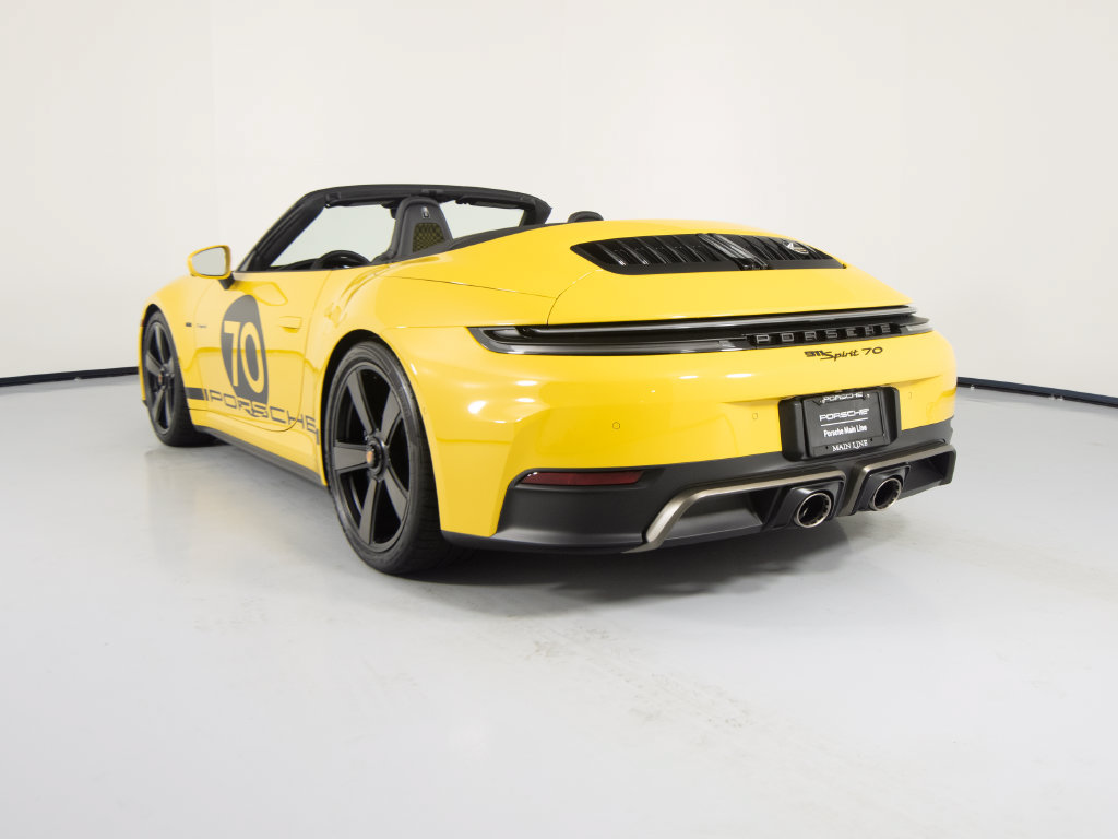 Certified 2026 Porsche 911 Carrera GTS RWD image 8