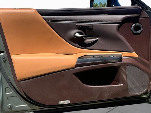 Used 2020 Lexus ES 350 w/ Premium Package FWD image 21