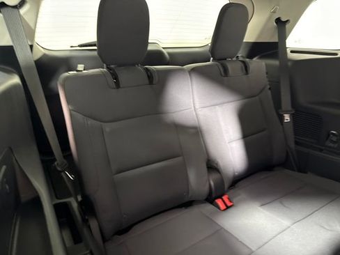 Used 2025 Ford Explorer Active image 13