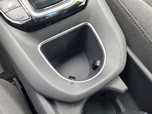 Used 2021 Hyundai Ioniq SE image 25