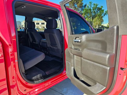 Used 2024 Chevrolet Silverado 1500 Custom w/ LPO, Dark Essentials Package image 24